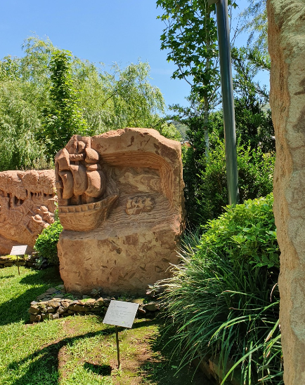 Esculturas Parque Pedra do SIlêncio 2